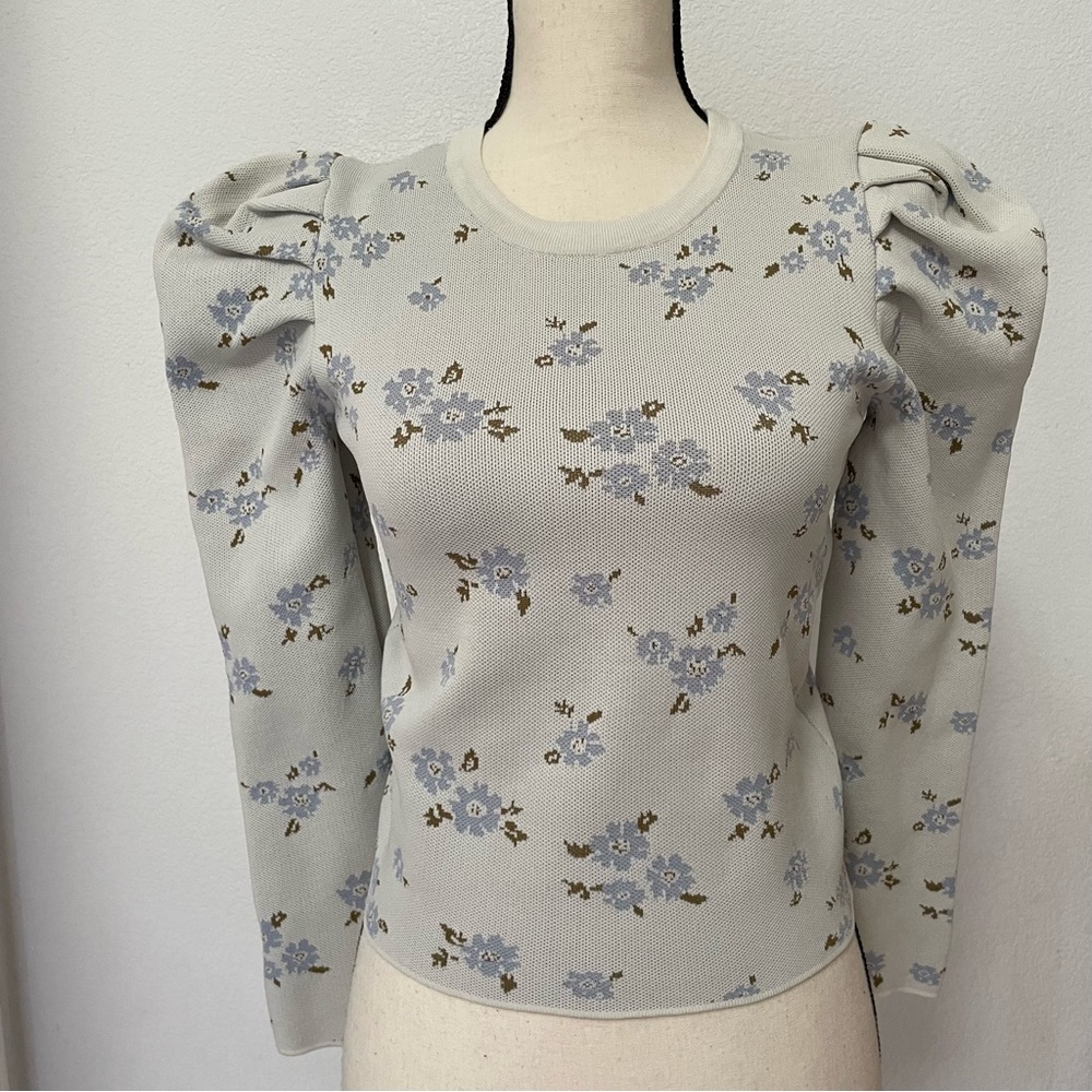 NWOT: Kiss the Stars Knit Balloon Shoulder Top